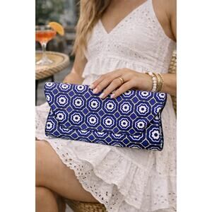 Trina Turk Medallion Print Clutch Blue White Resort NWT 12x6
